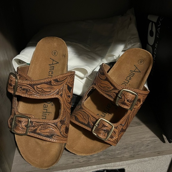 American darling tooled leather sandals - Picture 3 of 3